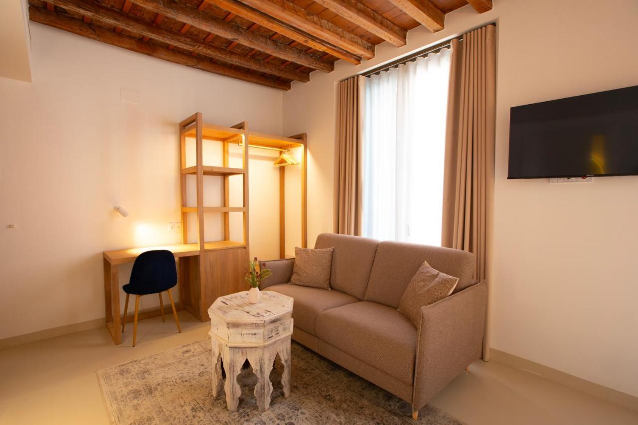 Alux Boutique Màlaga